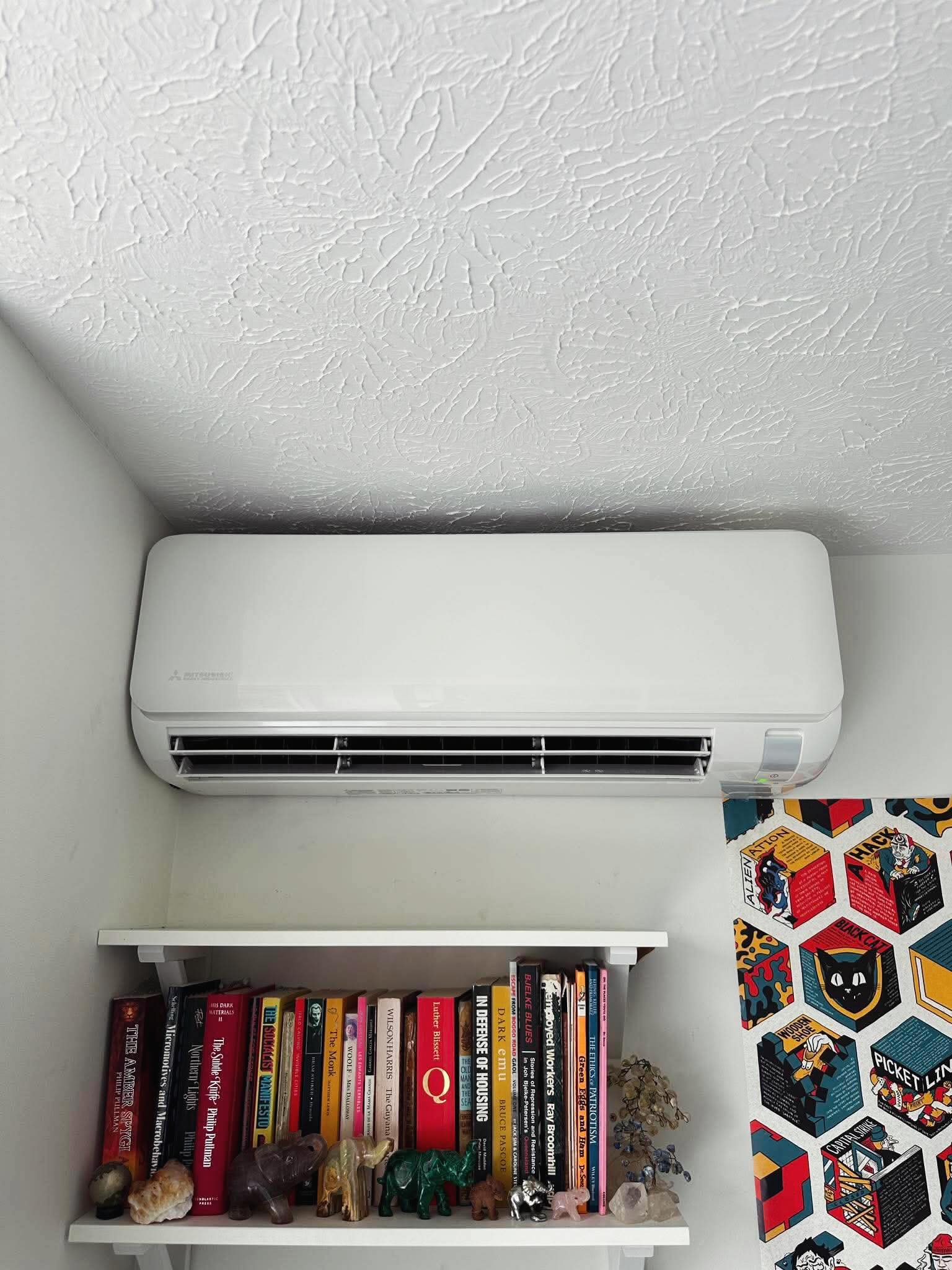 2.5kw MHI and existing unit lifted onto a bracket to allow tiles to be replaced at a future date. Always&hellip;